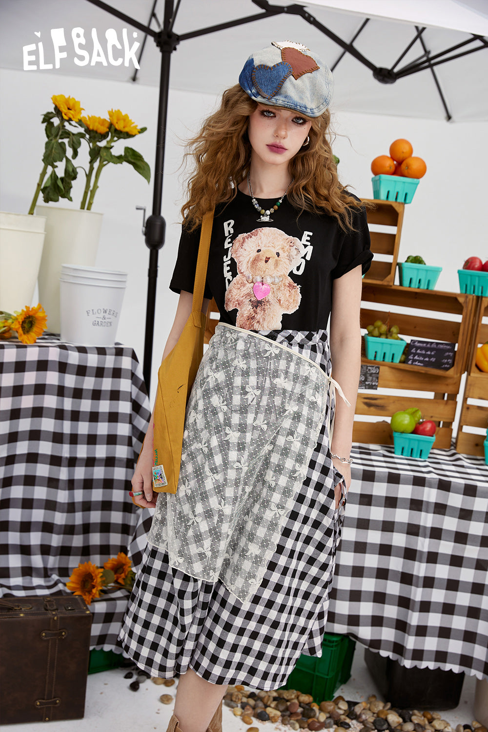 ELFSACK 2024 summer new arrival picnic travel vacation holiday soft comfortable fitted Printed patchwork black plaid dress design creates a slimming effect on the skirt