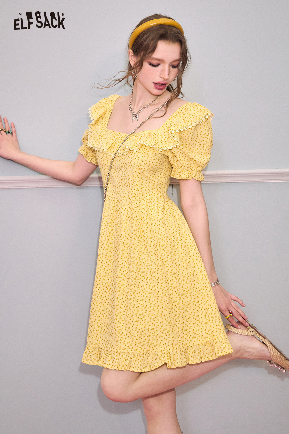 ELFSACK picnic travel vacation holiday soft comfortable fitted bubble sleeved floral dress slim elegant waist princess dress squre neck casual