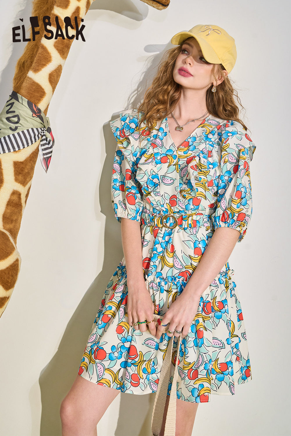 ELFSACK Mushroom Edge V-Neck Waist Wrapped Dress's Slim and Fragmented Flower Skirt