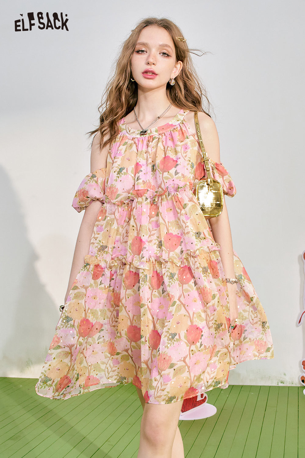 ELFSACK 2024 Summer New Hanging Neck Off Shoulder Fragmented Flower Dress Women's Style Holiday Princess Dress