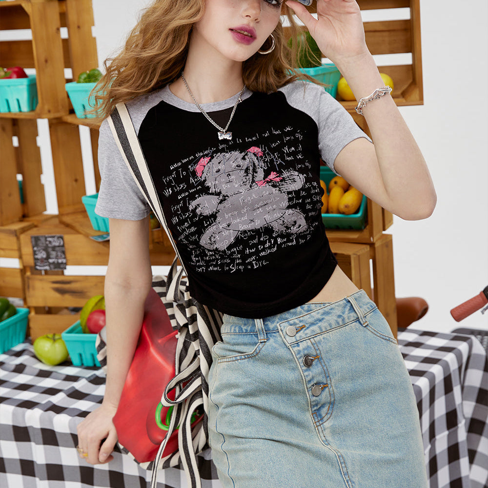 
                  
                    ELFSACK 2024 summer new arrival picnic travel vacation holiday soft comfortable fitted bear print contrasting front shoulder short sleeved t-shirt cool cartoon designable round-collar
                  
                