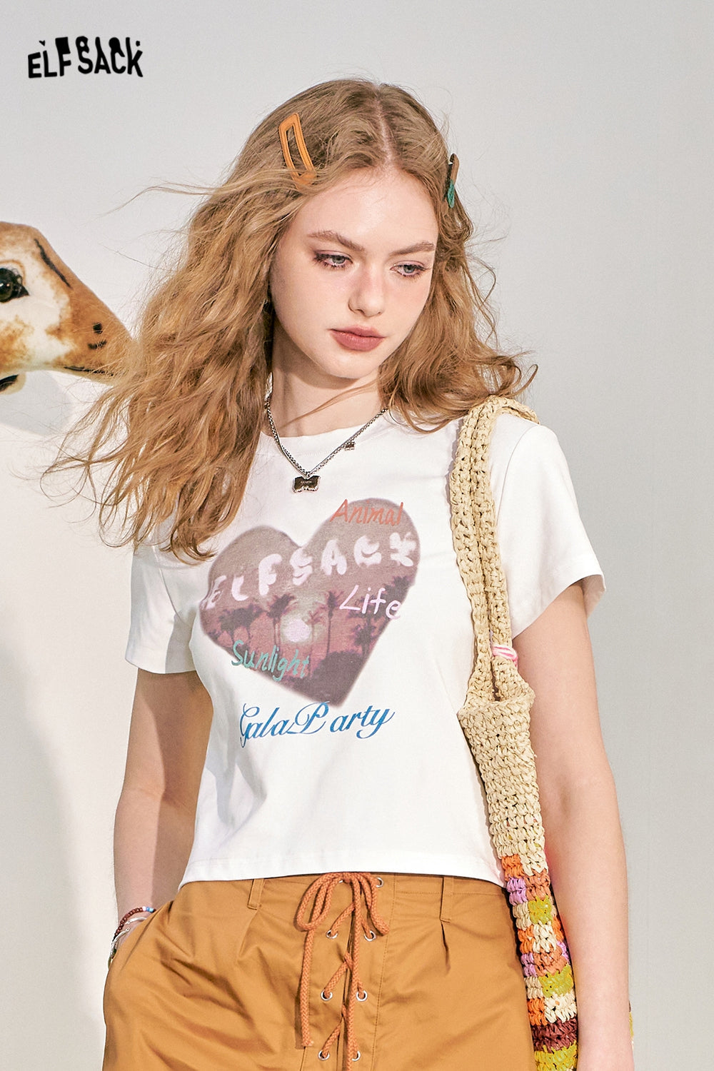 ELFSACK Love Print BM Slim Fit Short Sleeve T-shirt Women's Slim Short Top