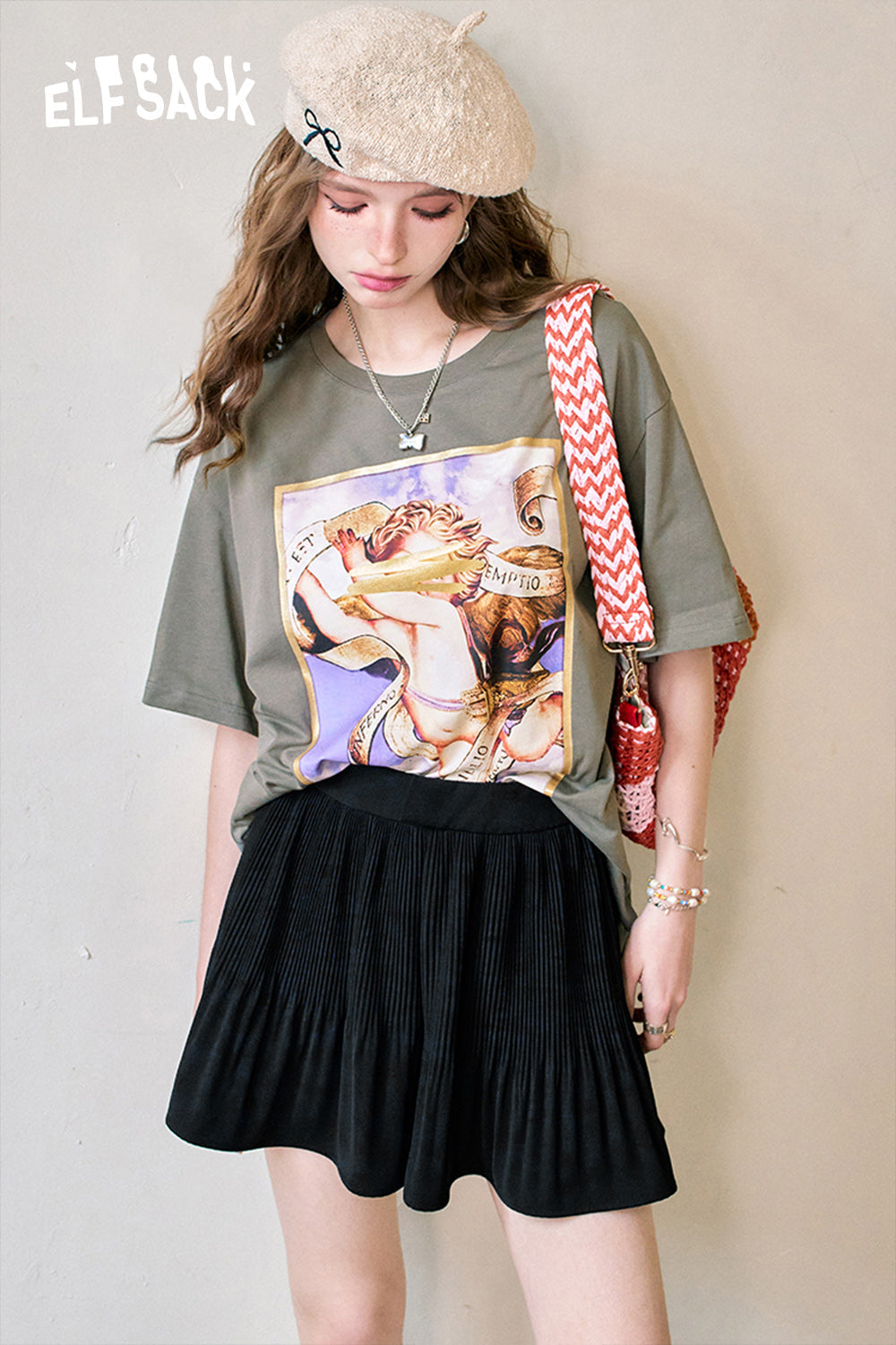 ELFSACK White loose printed angel pattern gold frame versatile short-sleeved T-shirt