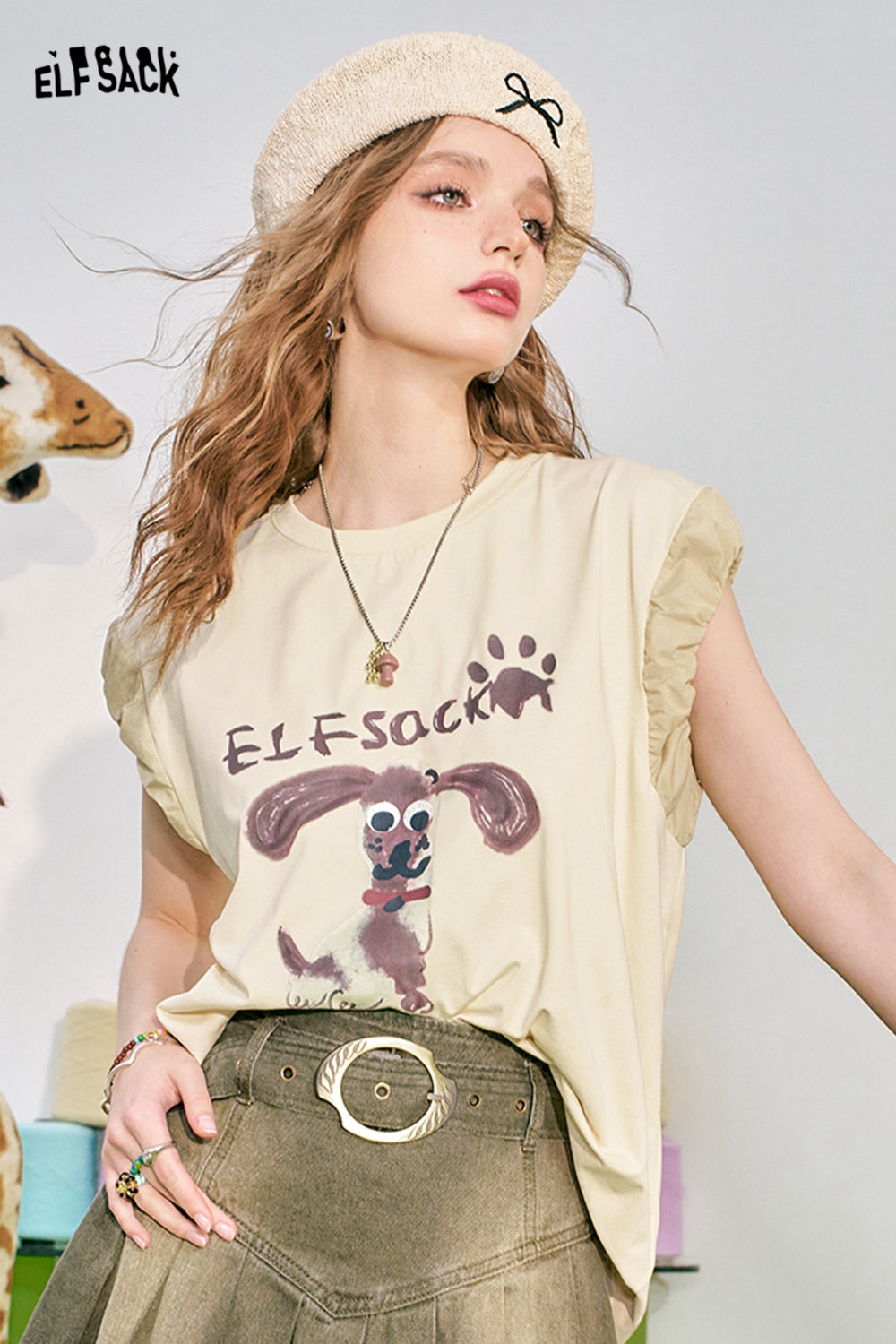 
                  
                    ELFSACK New summer 2024 dog print short sleeved t-shirt with elastic and anti glare design at the cuffs for women
                  
                