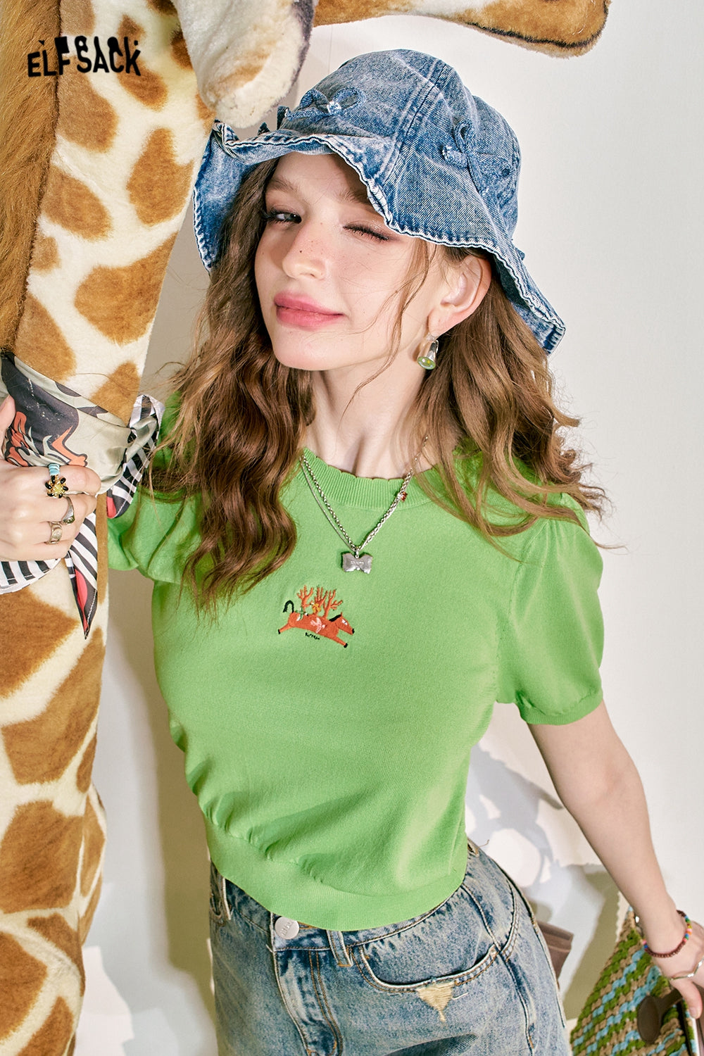 ELFSACK Bubble Sleeve Short sleeved Knitted Shirt Women's Slim Fit Breathable Versatile Top