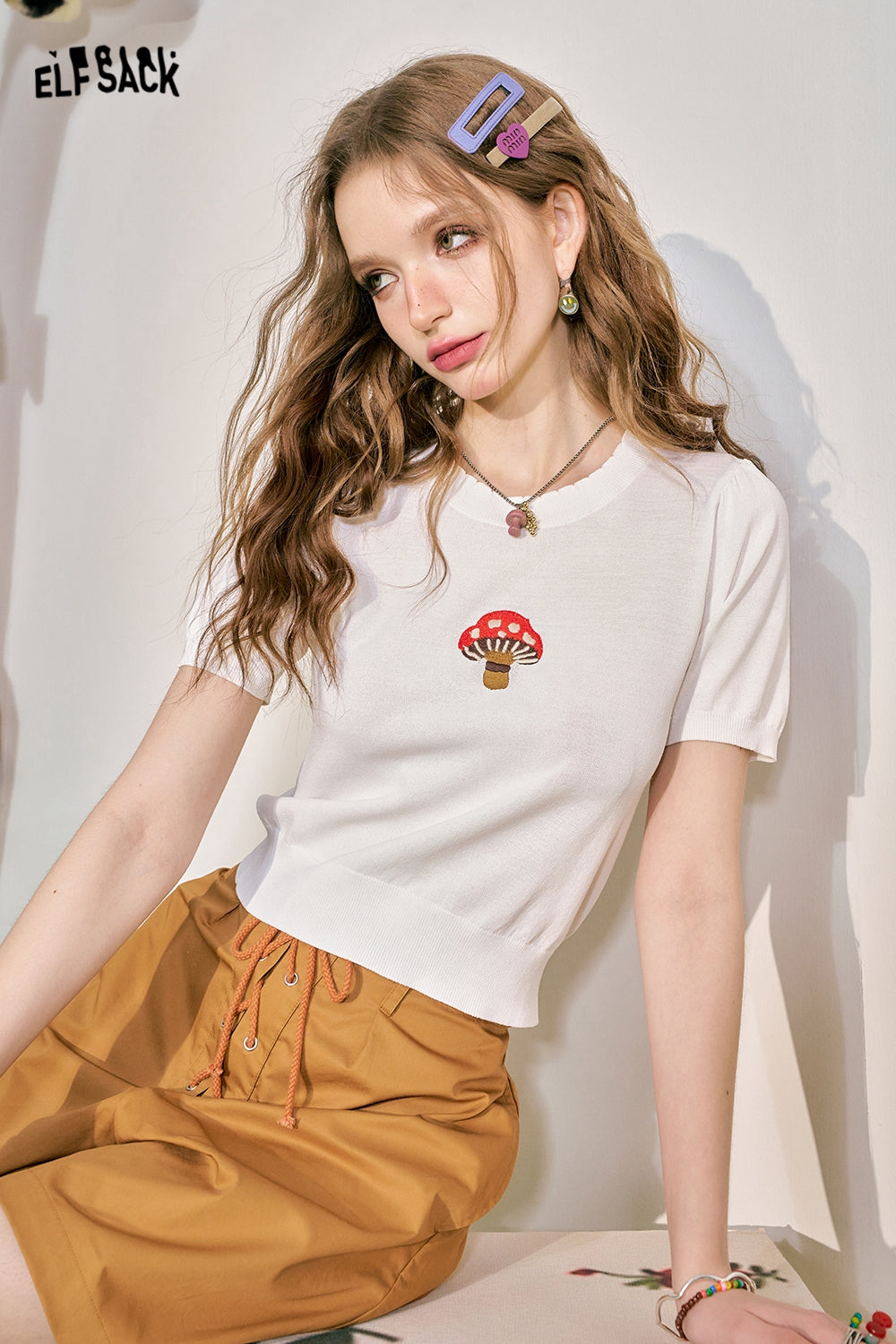 ELFSACK Bubble Sleeve Short sleeved Knitted Shirt Women's Slim Fit Breathable Versatile Top
