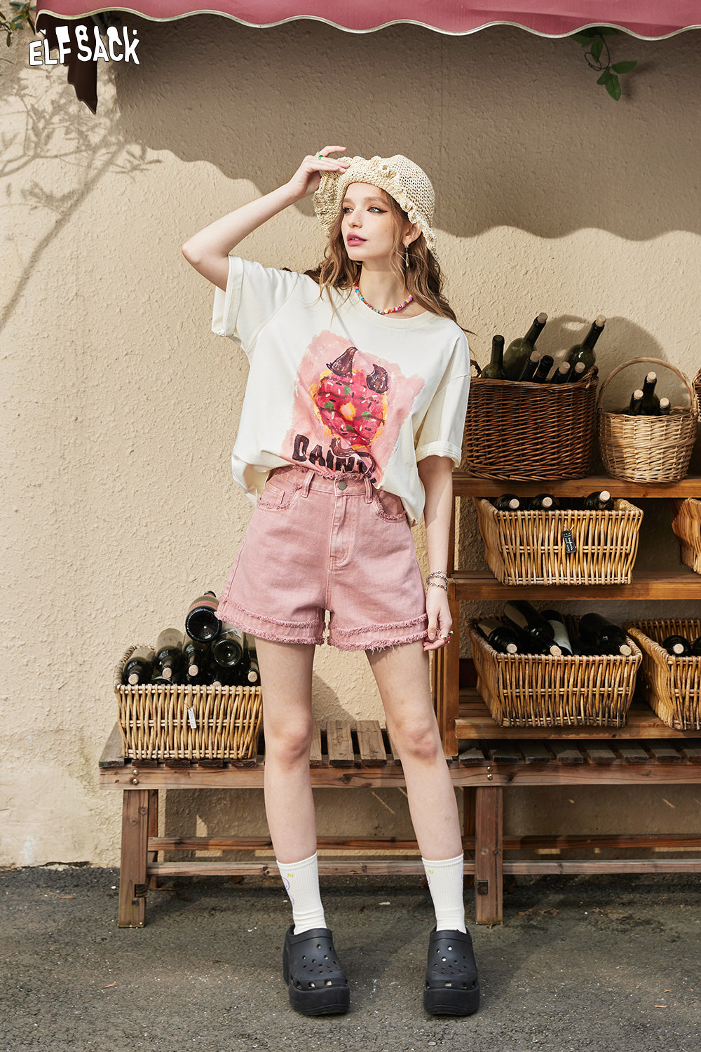 ELFSACK High Waist Ragged Edge Retro Jeans Women's Shorts Pink Slimming Hot Pants