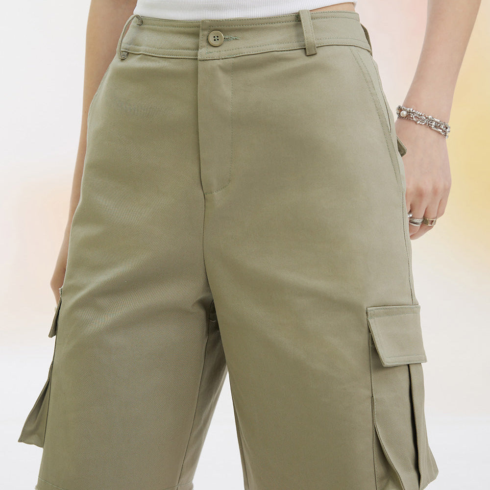 
                  
                    ELFSACK Khaki color five division pants for women's summer 2024 new small and sporty casual pants
                  
                