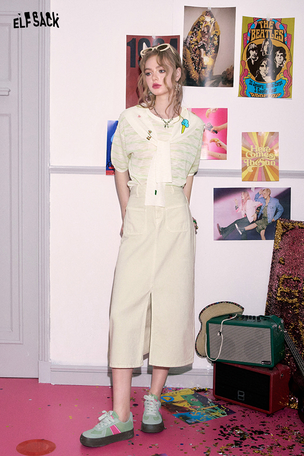 ELFSACK [Dopamine Series] Front slit denim skirt's spring high waisted design