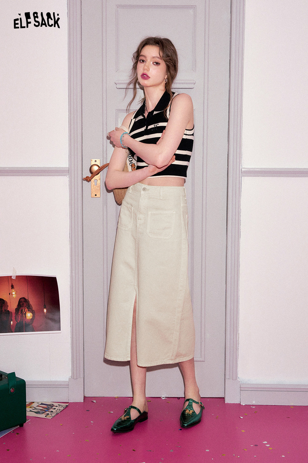 ELFSACK [Dopamine Series] Front slit denim skirt's spring high waisted design