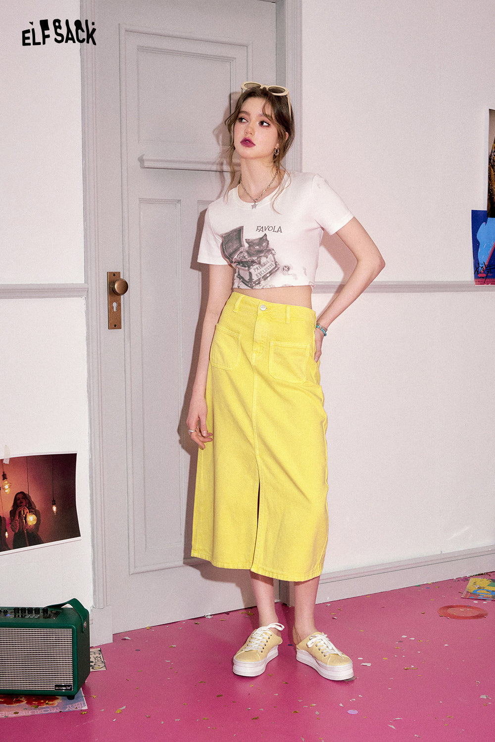 ELFSACK [Dopamine Series] Front slit denim skirt's spring high waisted design