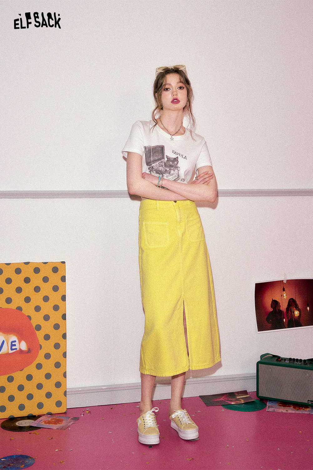 ELFSACK [Dopamine Series] Front slit denim skirt's spring high waisted design