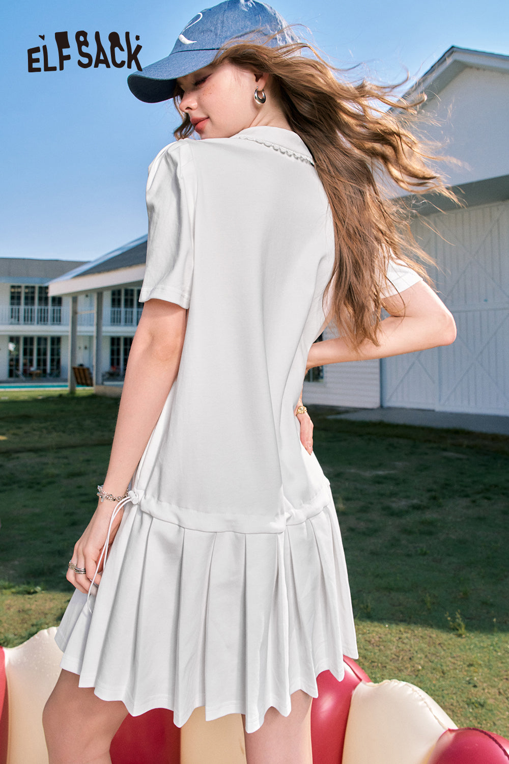 
                  
                    ELFSACK 2024 Summer New Arrivals White pleated preppy style cute age-reducing shirt dress for women
                  
                