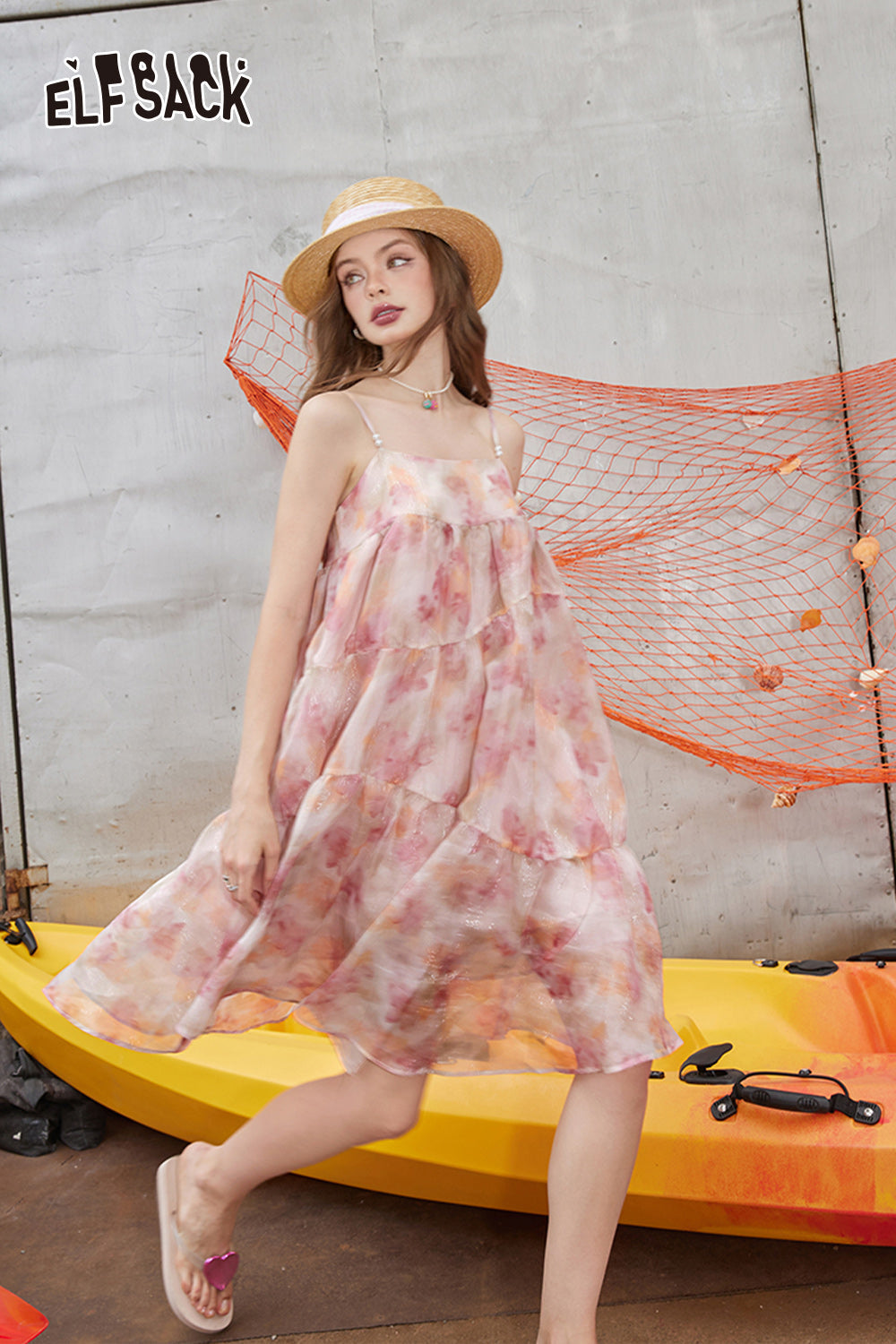 ELFSACK Pink tie dye floral suspender dress, women's sweet vacation style dress