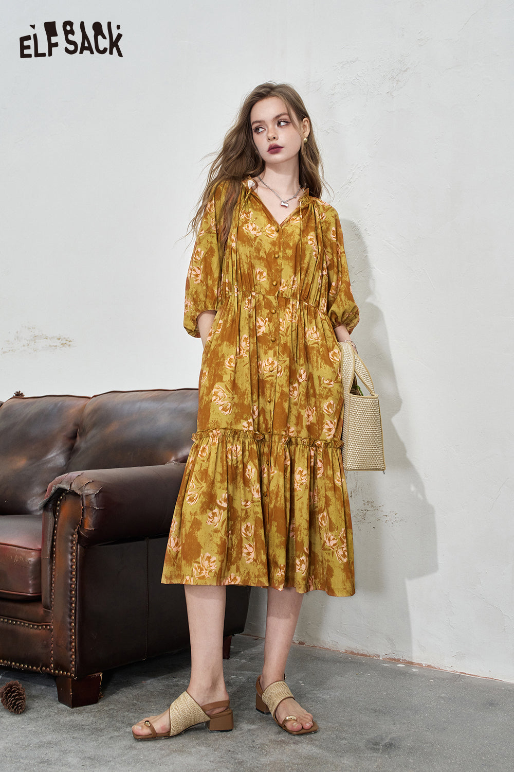 ELFSACK Ruffle V-neck floral dress Temperament vacation style dress