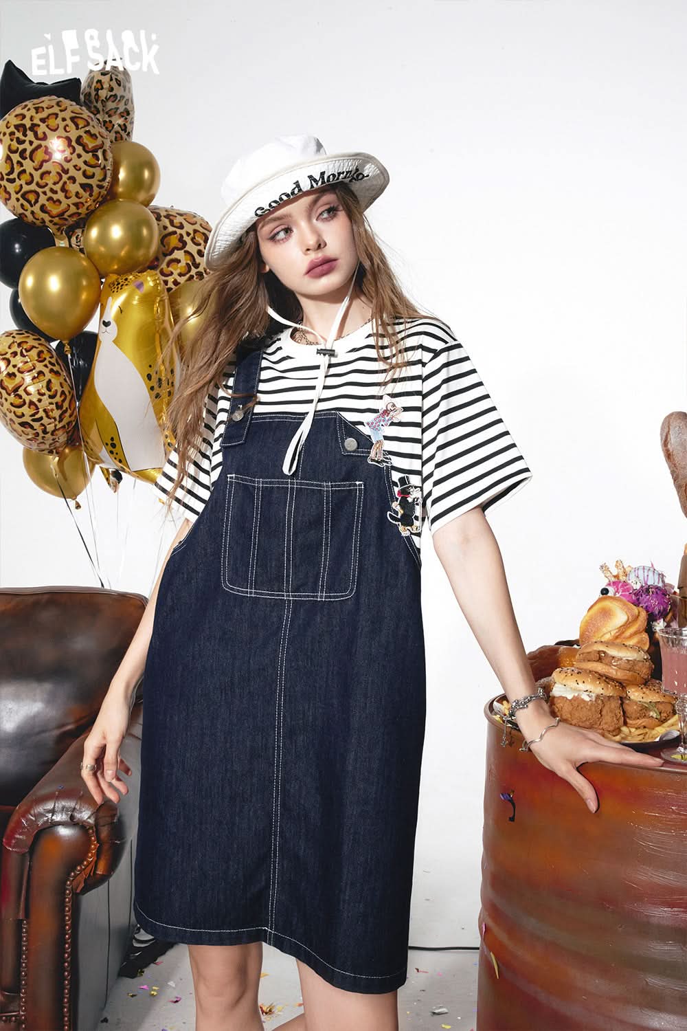 ELFSACK Fake two-piece striped patchwork short-sleeved small-sized age-reducing T-shirt denim suspender dress