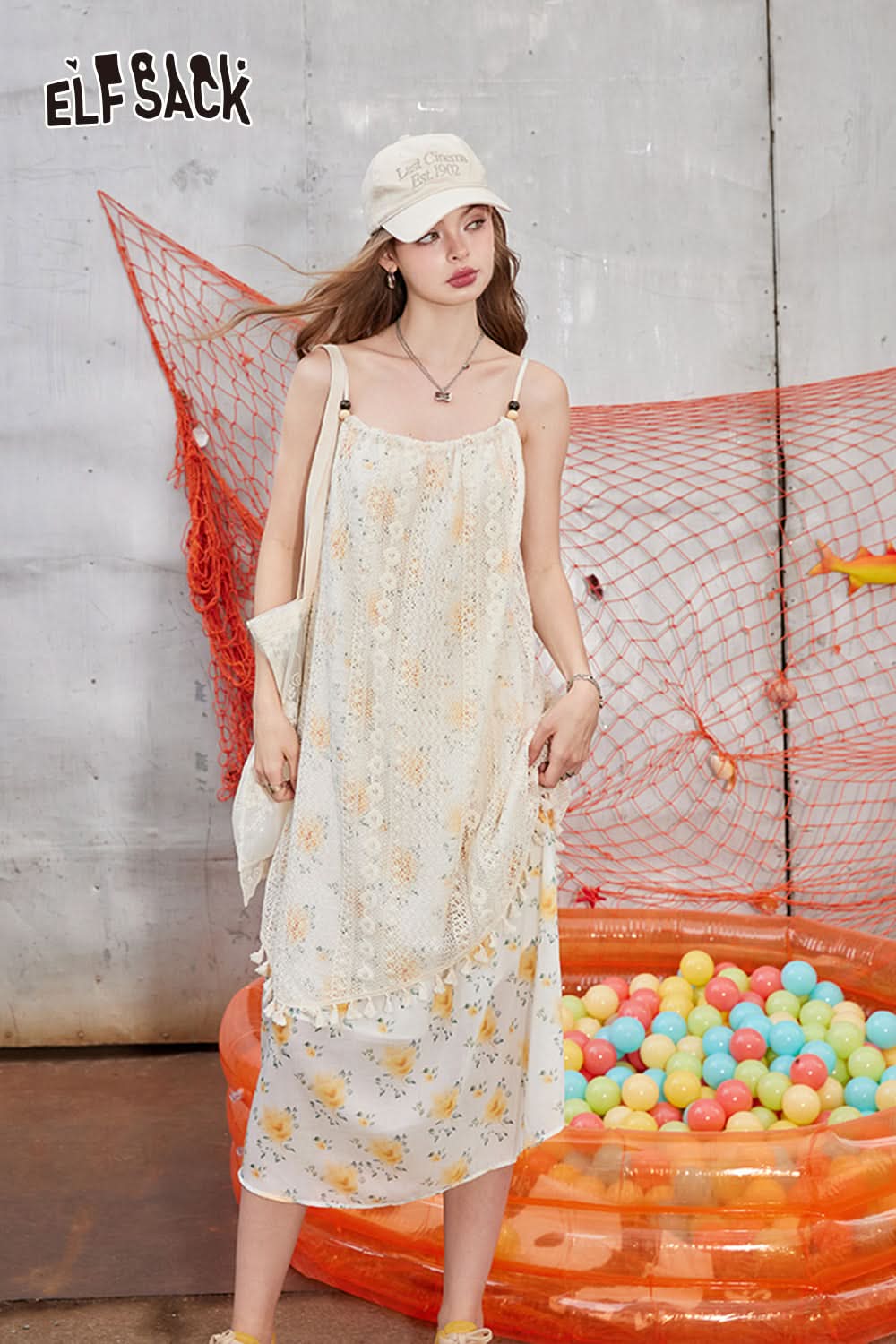 ELFSACK Lace floral camisole dress with irregular temperament, vacation style dress