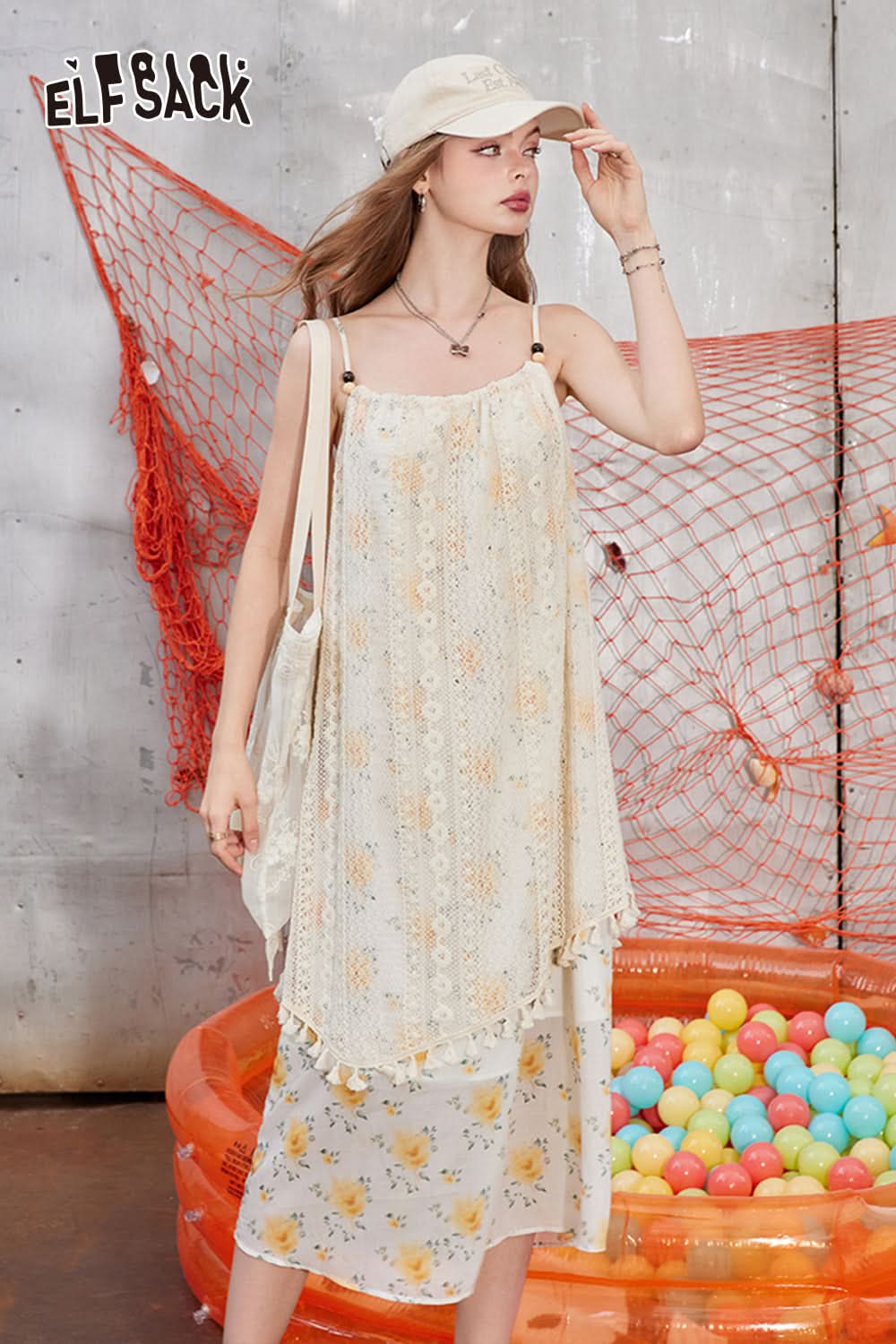 ELFSACK Lace floral camisole dress with irregular temperament, vacation style dress