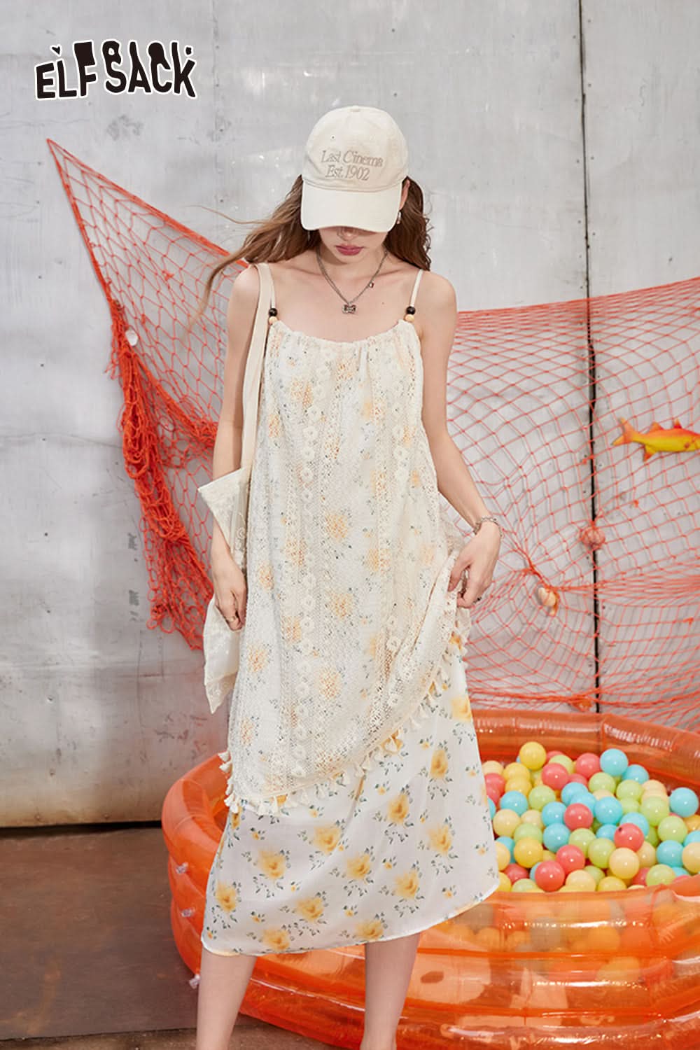 ELFSACK Lace floral camisole dress with irregular temperament, vacation style dress