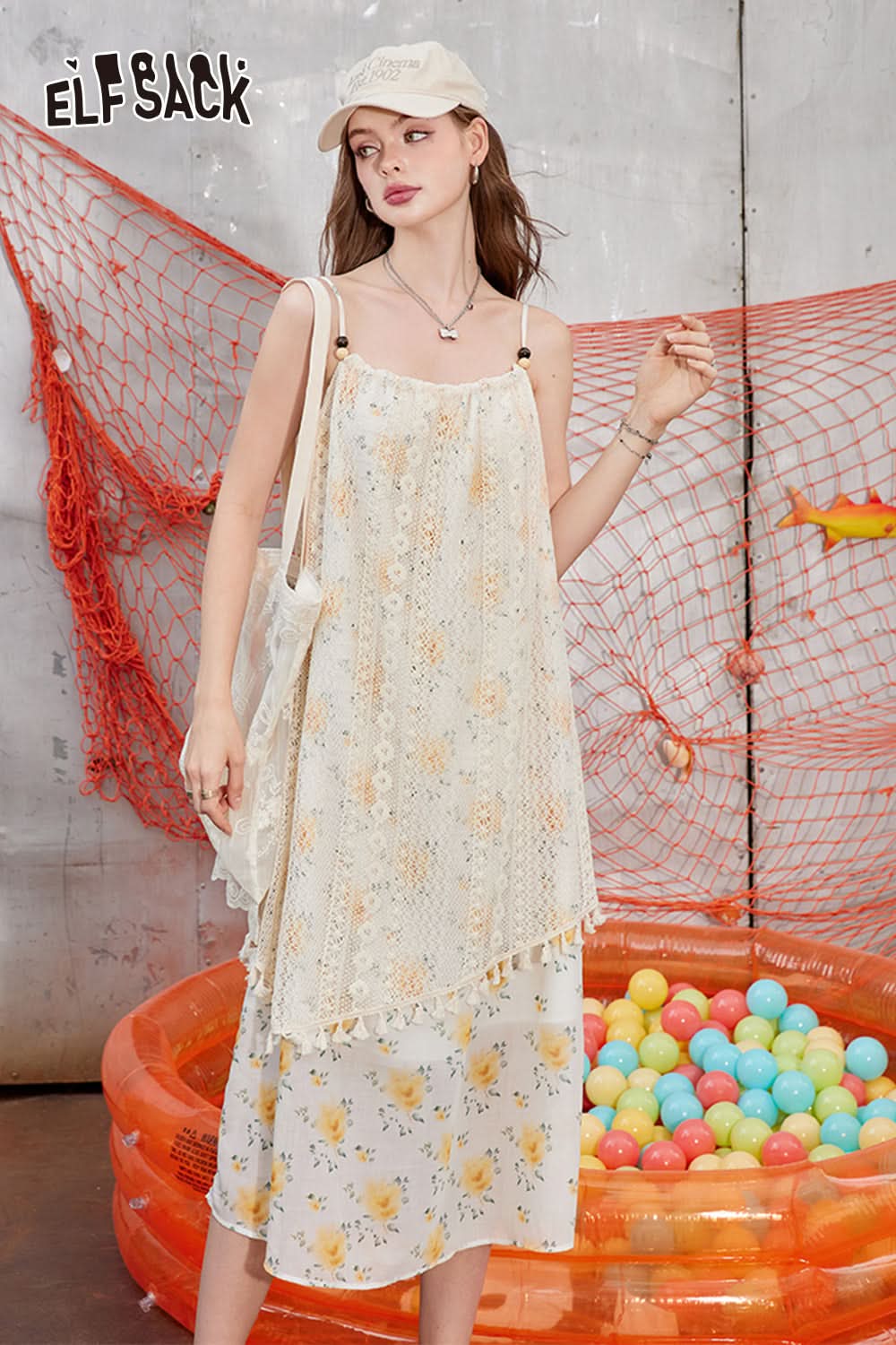 ELFSACK Lace floral camisole dress with irregular temperament, vacation style dress