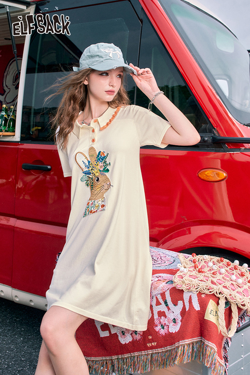 ELFSACK Polo collar cute rabbit print t-shirt dress