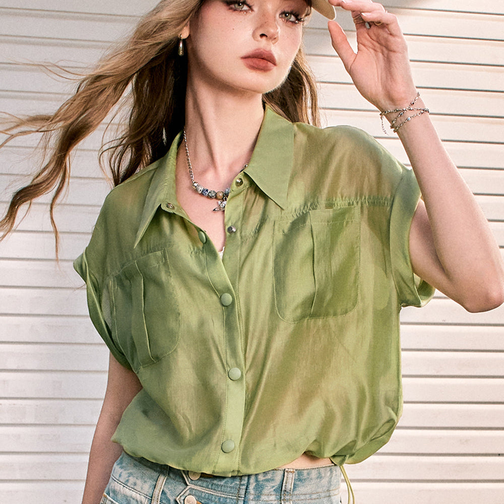 
                  
                    ELFSACK 2024 Summer New Arrivals Green lapel imitation tencel fine shimmer commuter all-match workwear short-sleeved shirt for women
                  
                