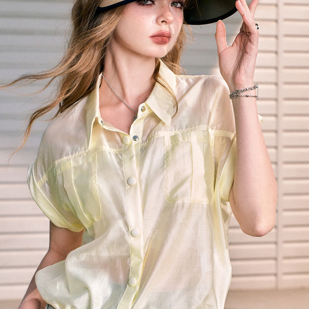 
                  
                    ELFSACK 2024 Summer New Arrivals Green lapel imitation tencel fine shimmer commuter all-match workwear short-sleeved shirt for women
                  
                