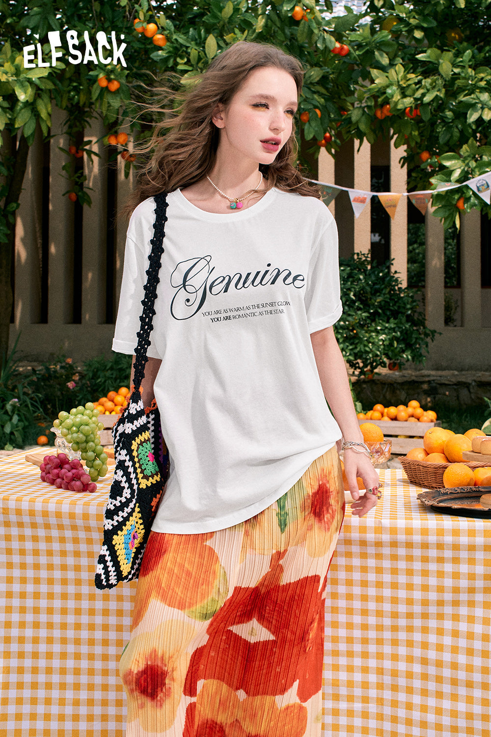 ELFSACK 2024 summer new arrival Letter print round neck casual style design loose white short-sleeved T-shirt for women