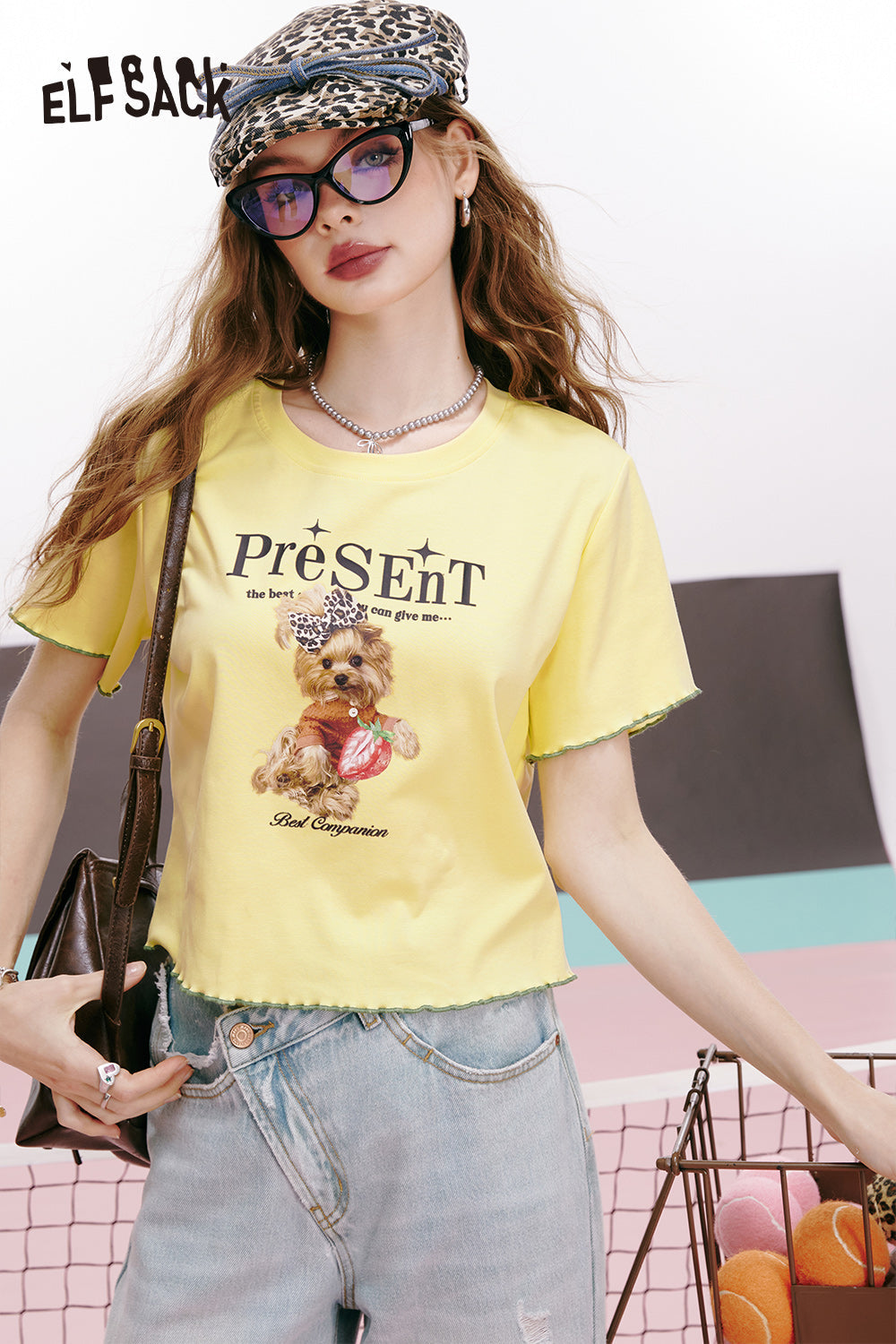 
                  
                    ELFSACK 2024 summer new arrival Contrast color slim fit bear print cute straight shoulder casual versatile slim short sleeve t-shirt for women
                  
                