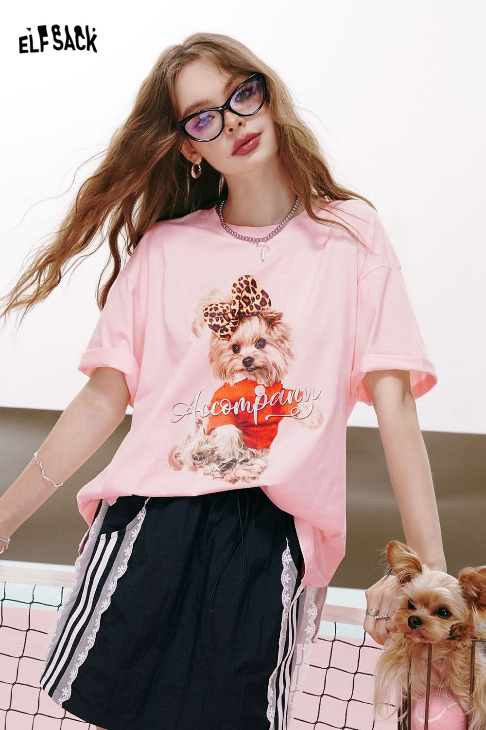 ELFSACK Bear print gentle style back hollow three-dimensional bow design loose short-sleeved T-shirt