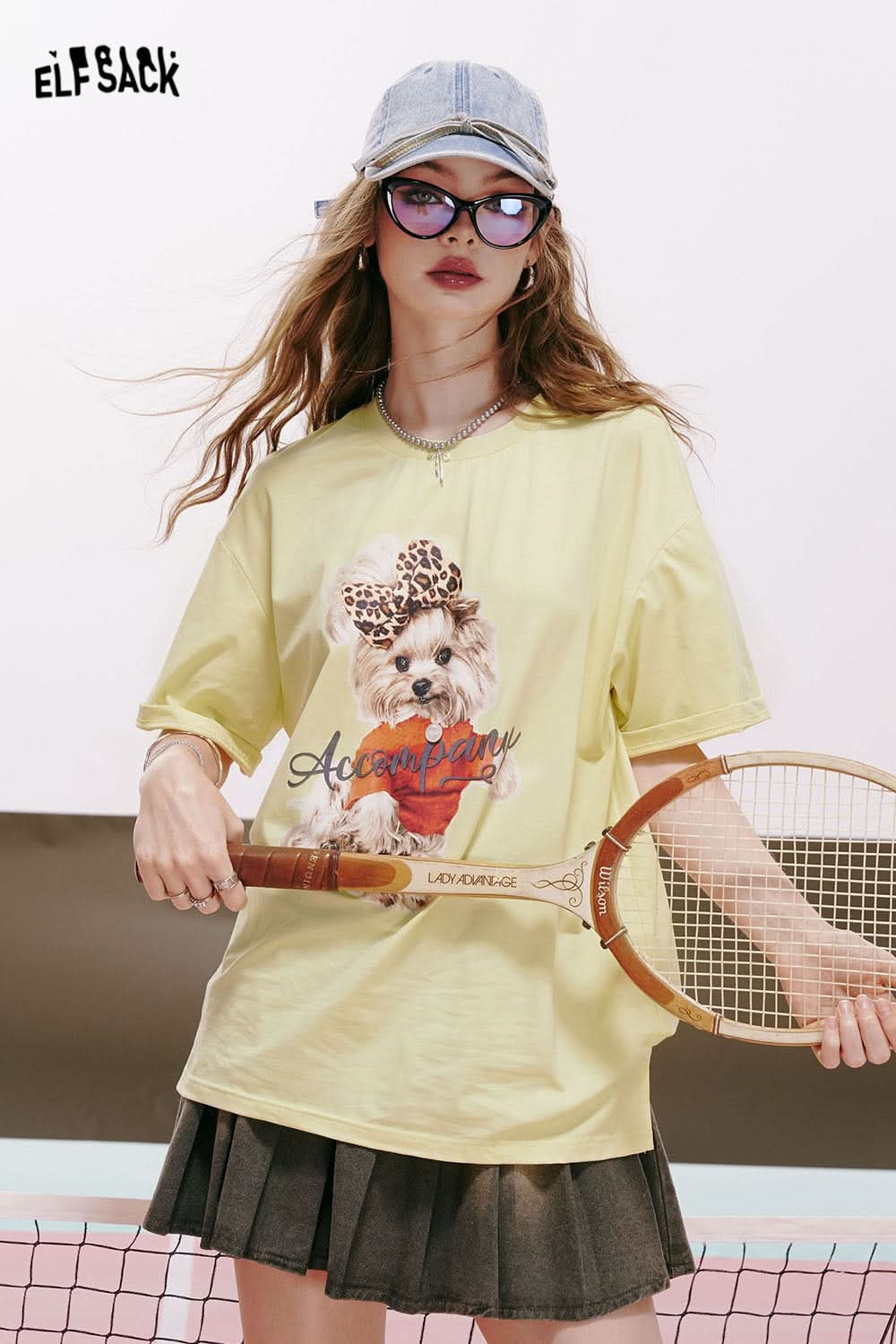 ELFSACK Bear print gentle style back hollow three-dimensional bow design loose short-sleeved T-shirt