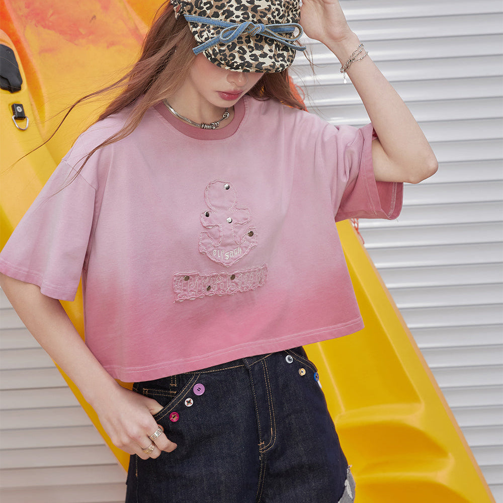 
                  
                    ELFSACK 2024 Summer New Arrivals Pink gradient rivet short sleeved T-shirt women's loose pure cotton short top
                  
                