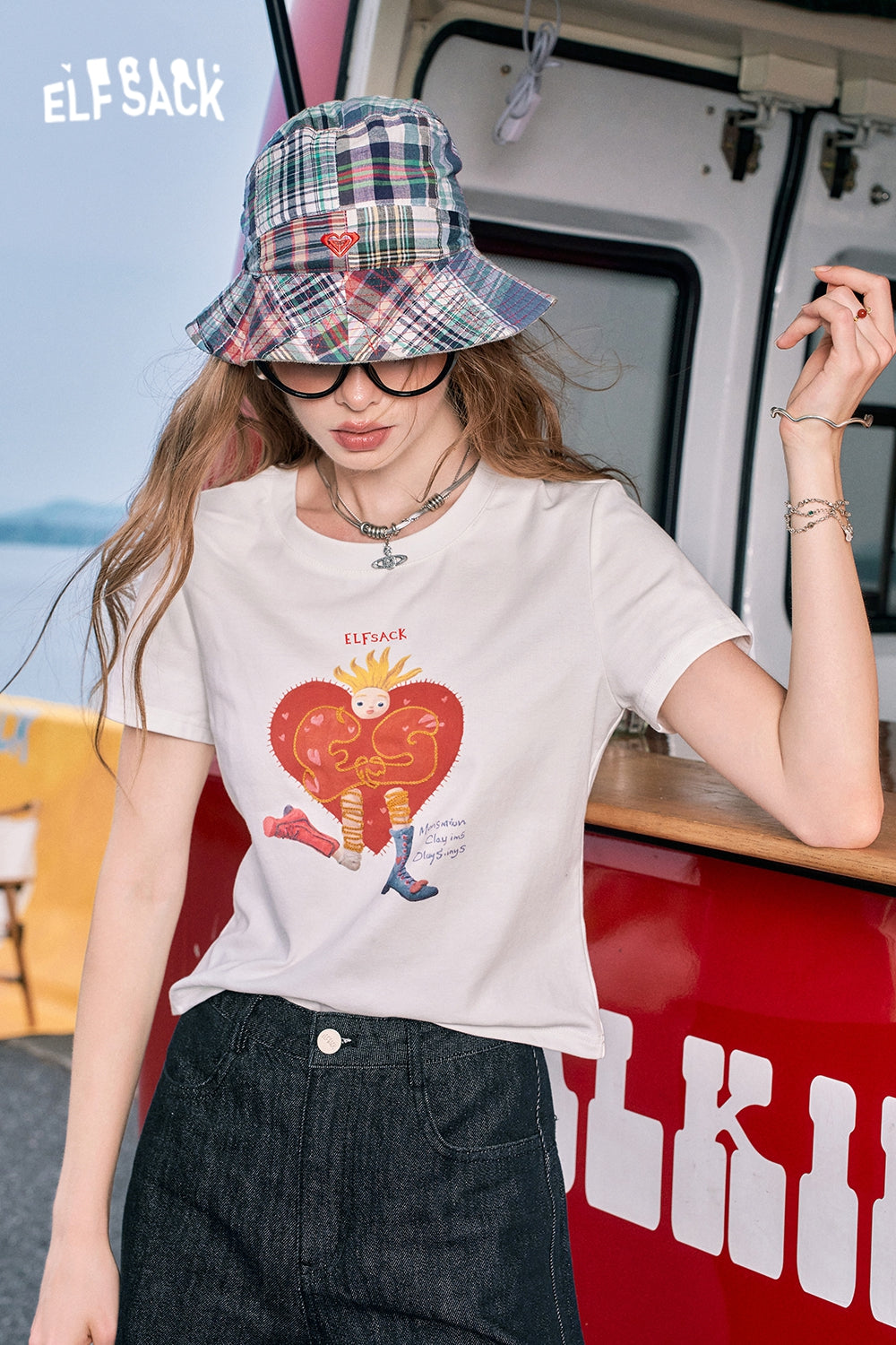 
                  
                    2024 Summer ELFSACK New Arrivals White printed straight shoulder casual versatile slim short-sleeved T-shirt for women
                  
                