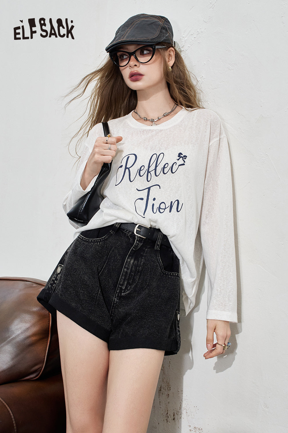 
                  
                    ELFSACK 2024 Summer New Arrivals Letter printed loose T-shirt for women Lazy casual hoodie with air conditioning
                  
                