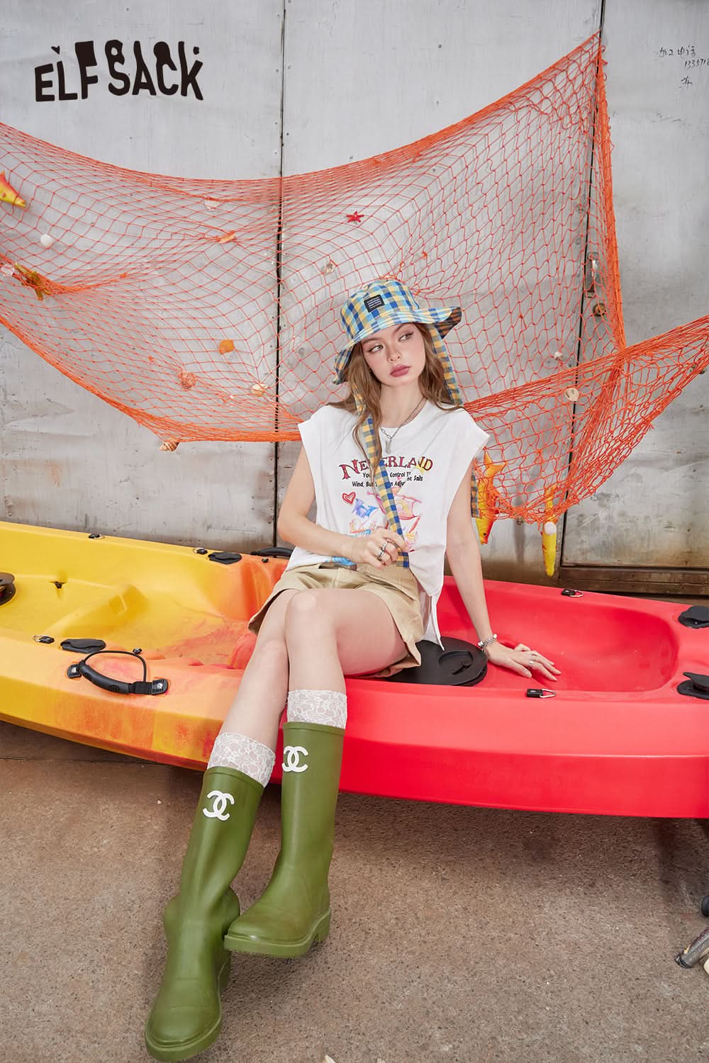 ELFSACK Printed sleeveless t-shirt's casual versatile and unique top