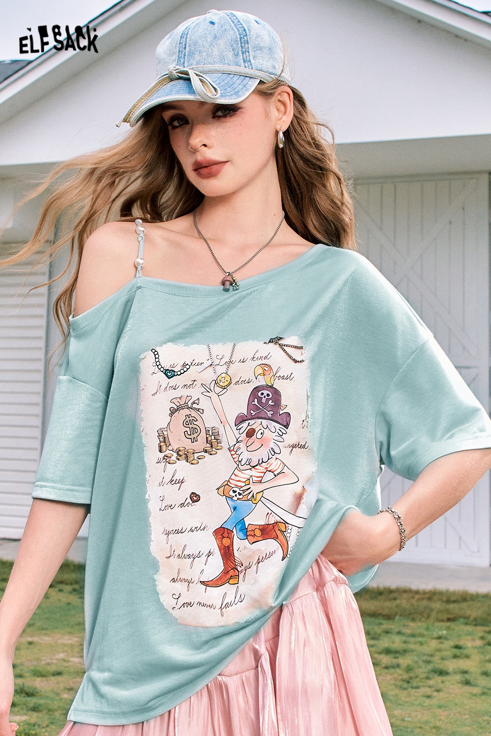 
                  
                    ELFSACK 2024 Summer New Arrivals Pearl off-shoulder sling sexy off-shoulder design versatile short-sleeved T-shirt for women
                  
                