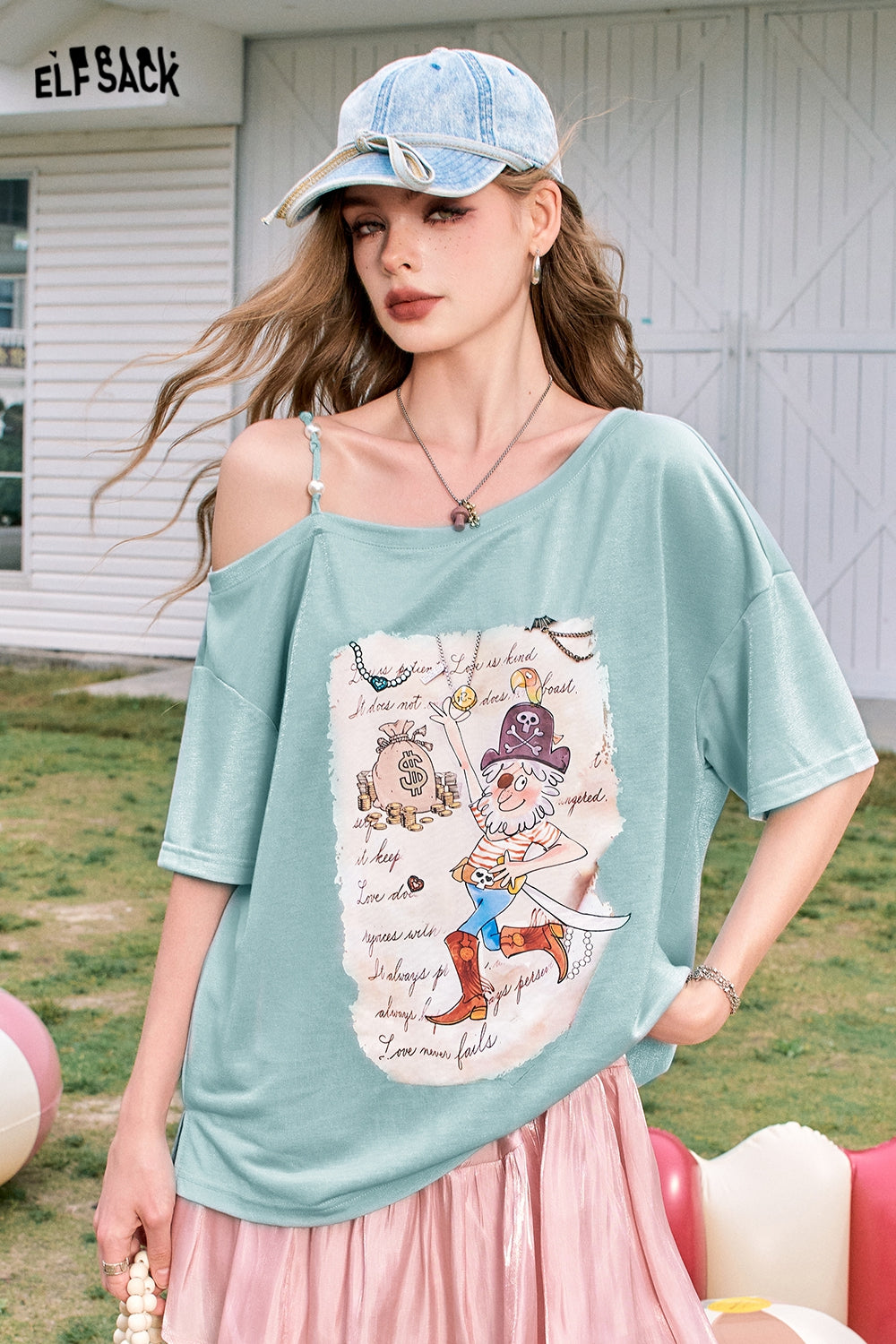 
                  
                    ELFSACK 2024 Summer New Arrivals Pearl off-shoulder sling sexy off-shoulder design versatile short-sleeved T-shirt for women
                  
                