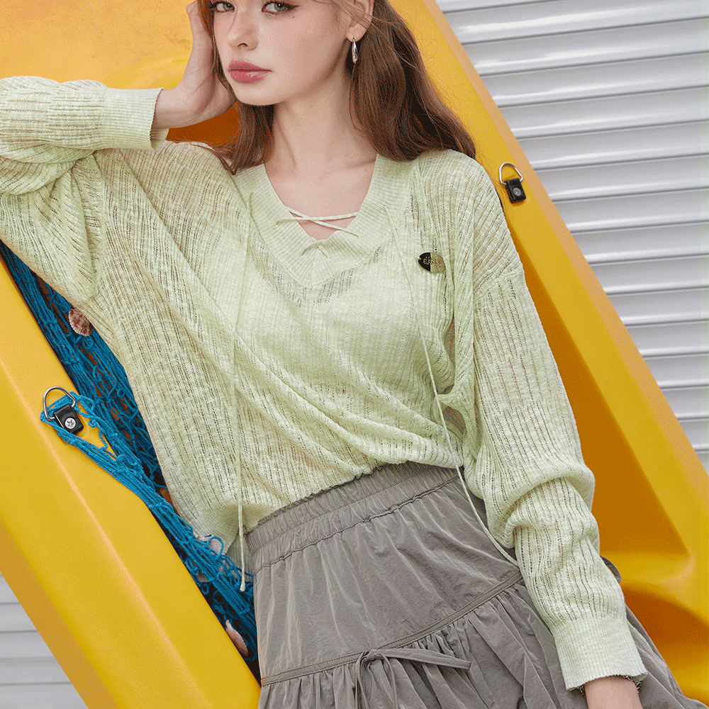 
                  
                    ELFSACK 2024 Summer New Arrivals V-neck hollowed out breathable knitted shirt for women, lazy chiffon cover shirt, air-conditioned shirt
                  
                