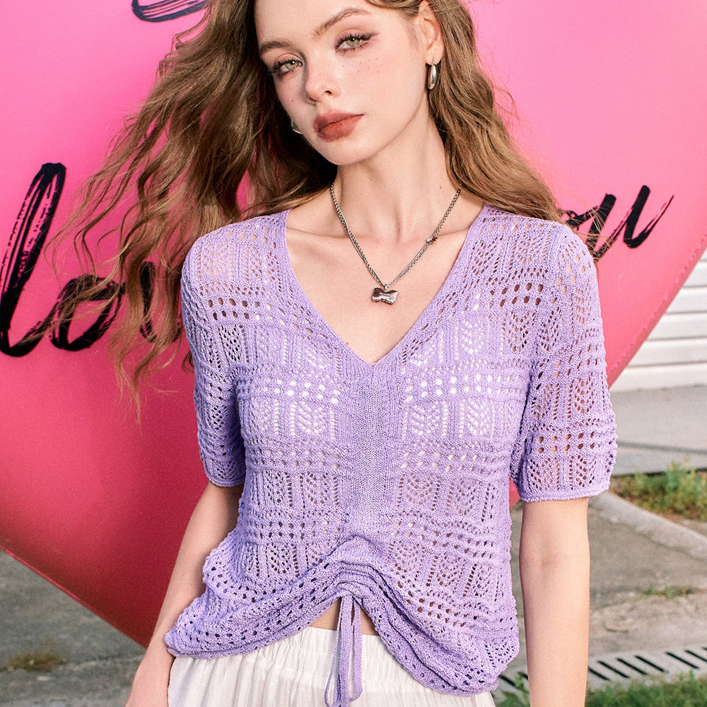 
                  
                    ELFSACK 2024 Summer New Arrivals Hollow pleated ice curve breathable sweet and gentle style short-sleeved knitted sweater for women
                  
                