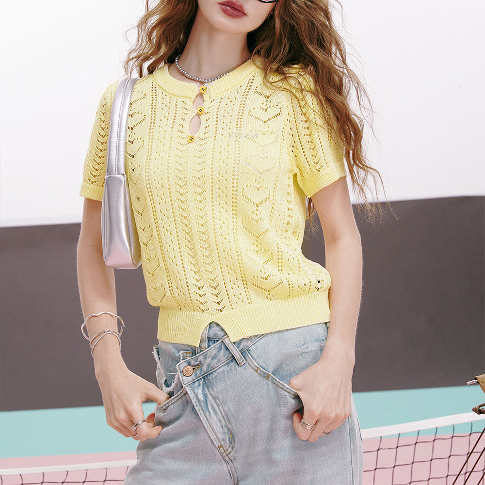 
                  
                    ELFSACK 2024 summer new arrival Love heart hollow gentle style small button versatile thin short-sleeved knitted sweater for women
                  
                