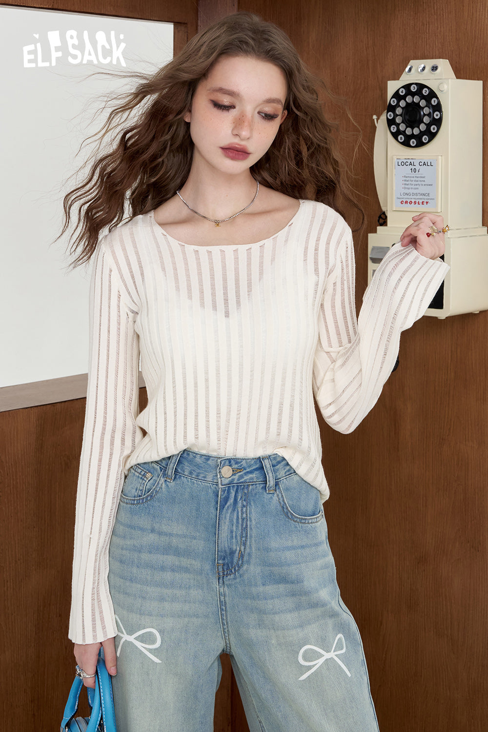 
                  
                    ELFSACK 2024 Summer New Arrivals Casual vertical striped knitted sweater for women, lightweight and loose cover shirt, slimming top
                  
                