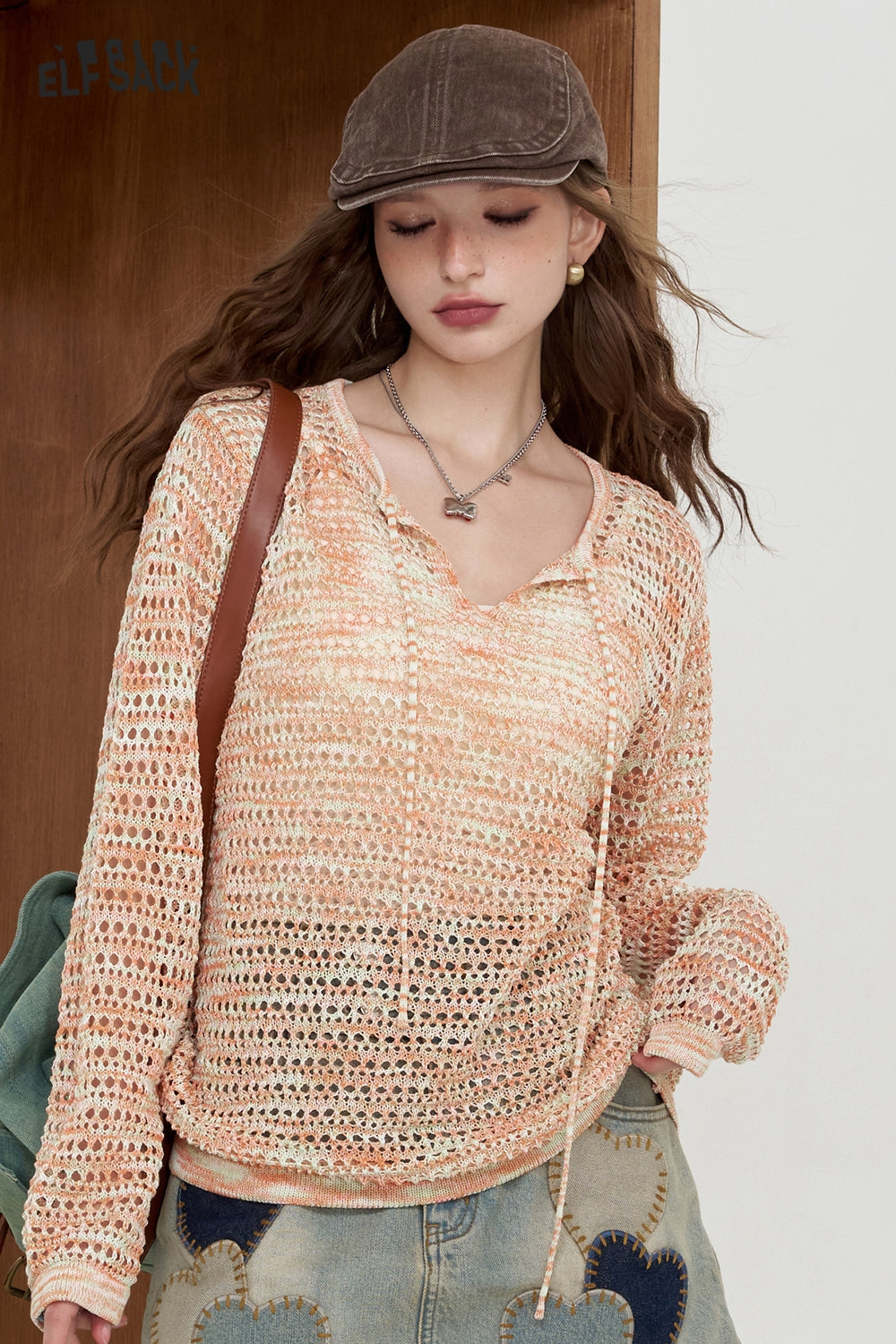 ELFSACK Pink gradient hollow knitted sweater Casual loose and lightweight hoodie