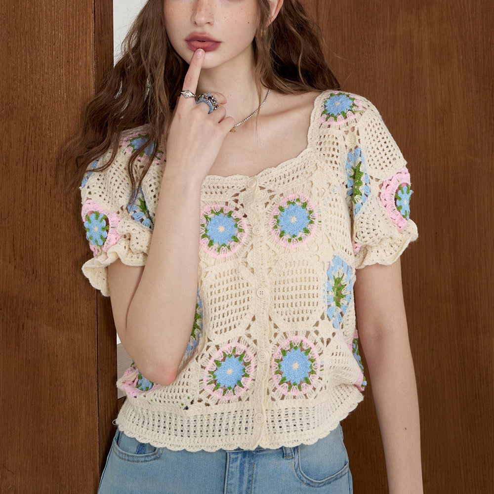 
                  
                    ELFSACK 2024 Summer New Arrivals Hollow knit sweater for women Bubble sleeve sweet casual shirt
                  
                