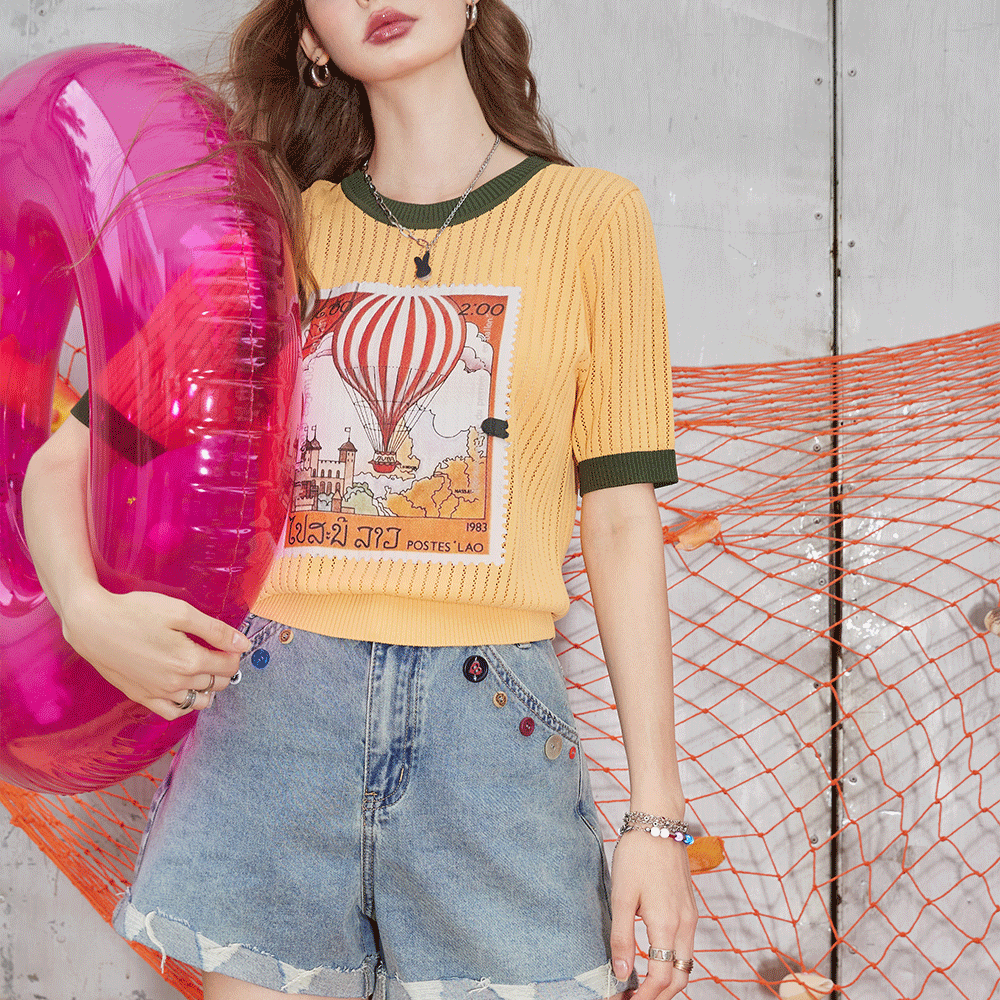 
                  
                    ELFSACK 2024 Summer New Arrivals High waisted A-line washed denim jeans, women's colorful button down brushed shorts
                  
                