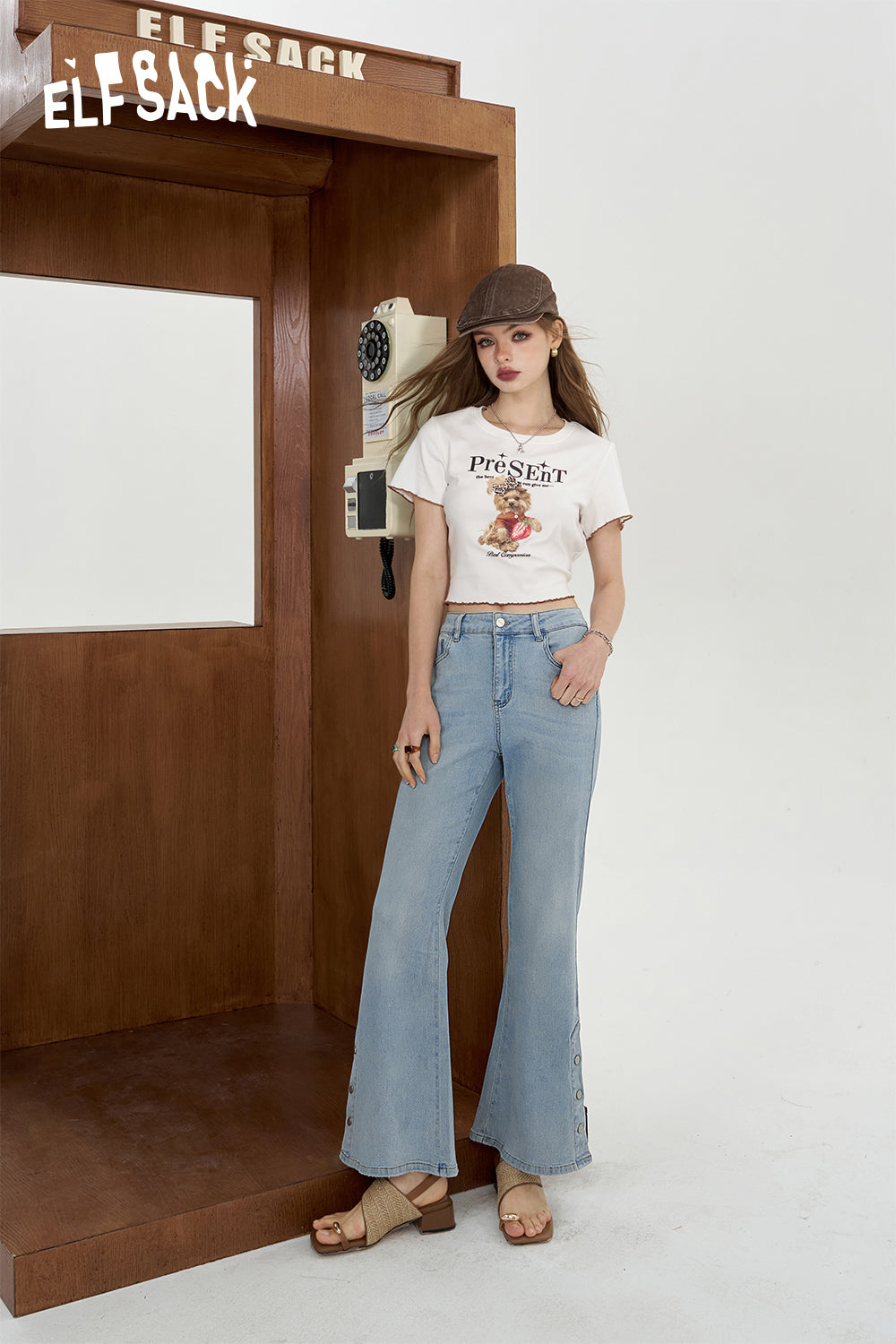 
                  
                    ELFSACK 2024 Summer New Arrivals Light colored high waisted jeans for women, versatile and slimming, covered crotch flared pants
                  
                