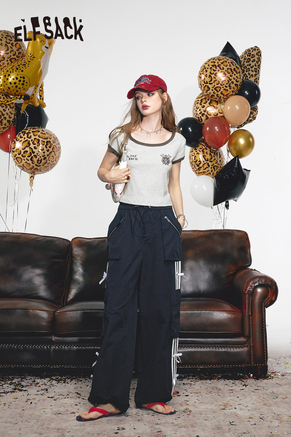 
                  
                    ELFSACK 2024 Summer New Arrivals Black bow work pants for women Casual wide leg pants
                  
                