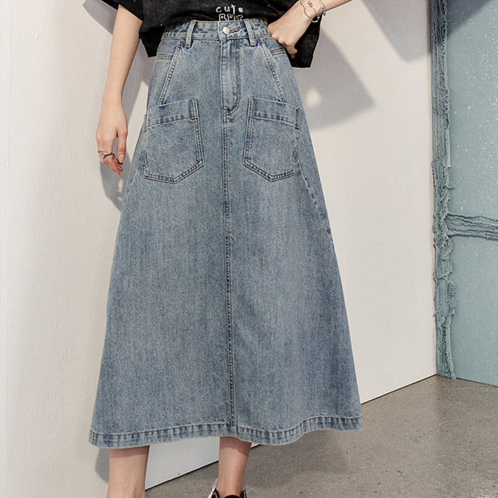 
                  
                    ELFSACK 2024 Summer New Arrivals Retro denim skirt, women's casual versatile high waisted short skirt
                  
                