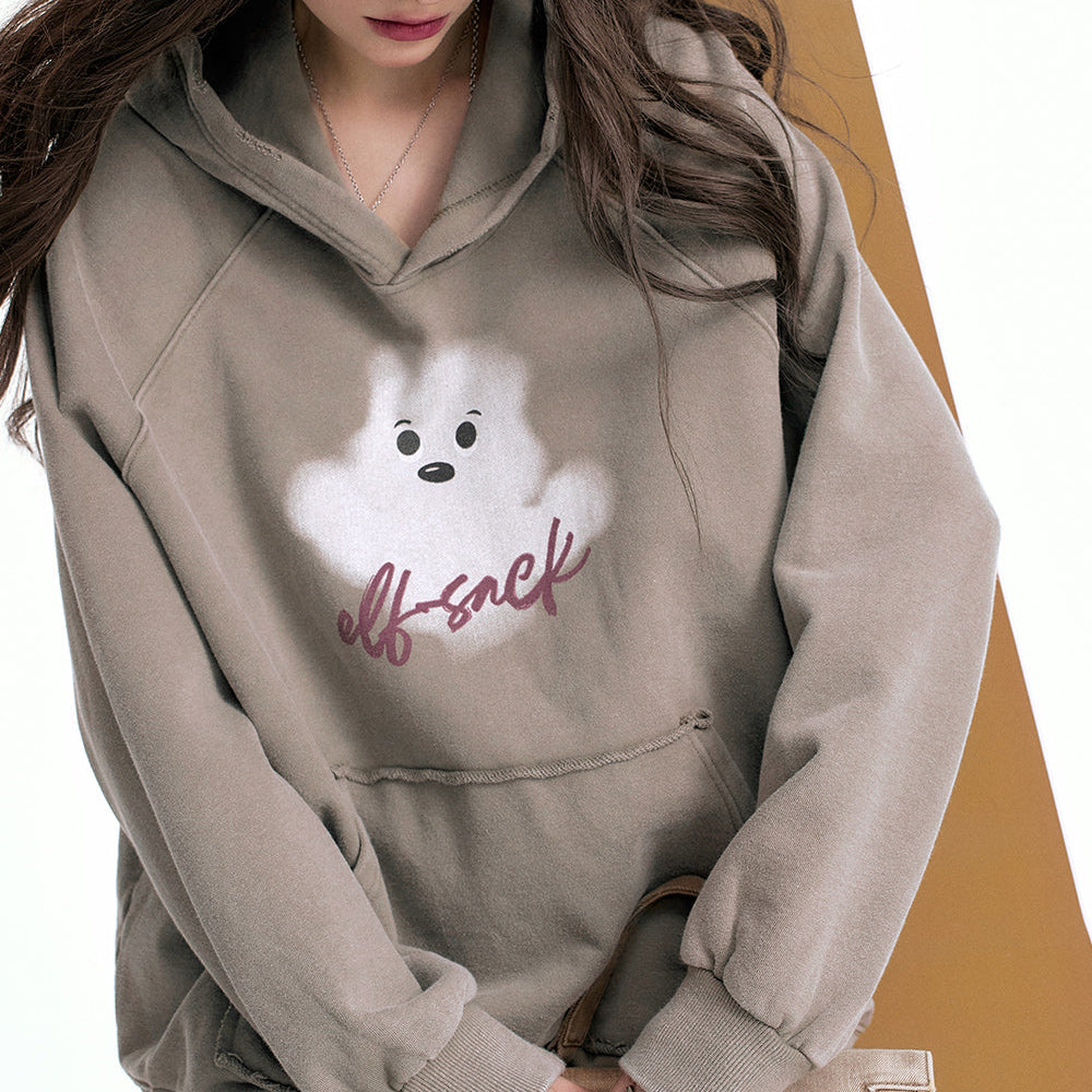 
                  
                    ELFSACK 2024 Autumn New Arrivals Retro Print Casual Hoodie for Women Loose Thin Sweatshirt
                  
                