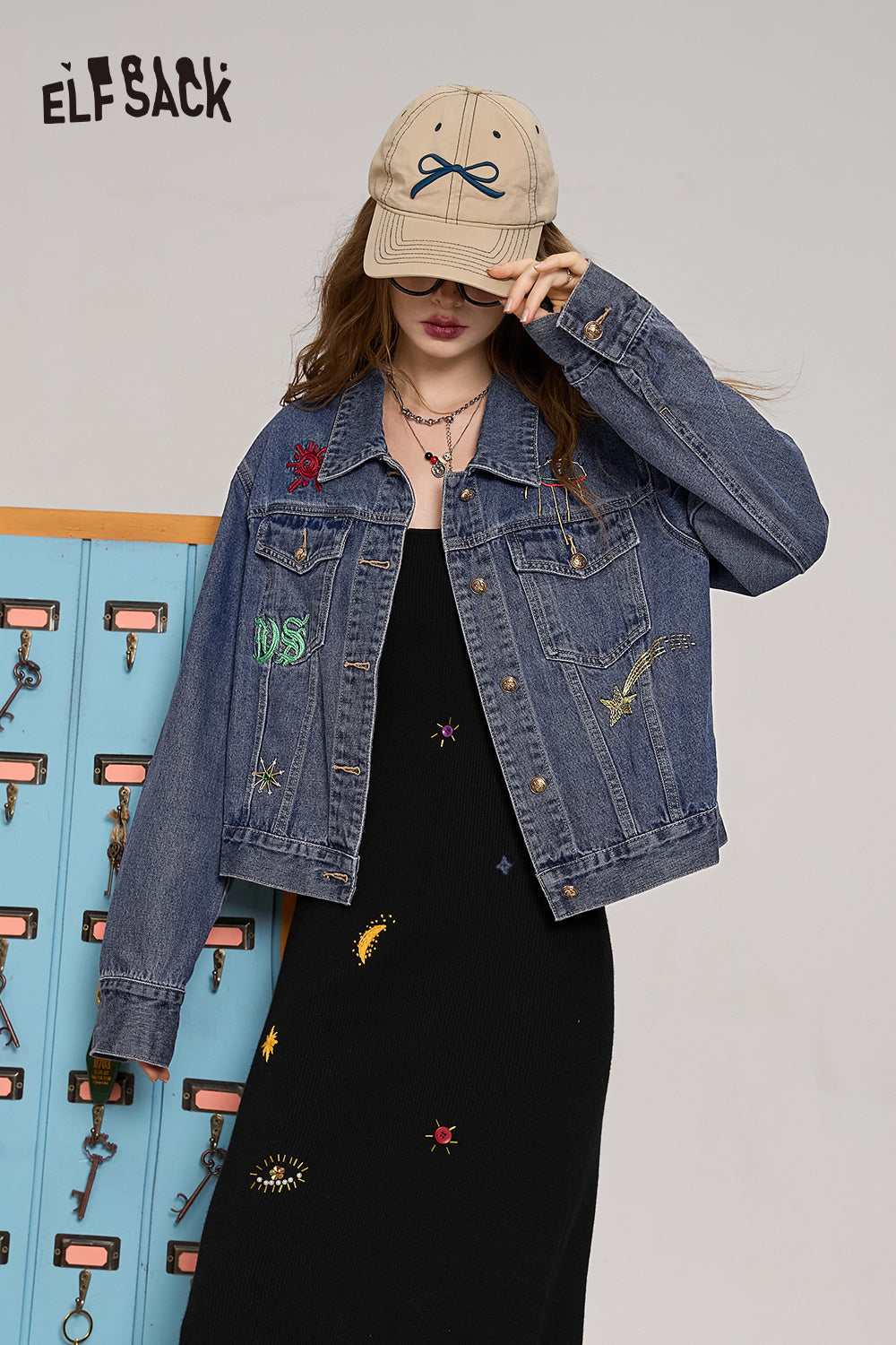 ELFSACK 2024 Autumn New Arrive Blue purple retro casual all-match American embroidered denim short jacket for women