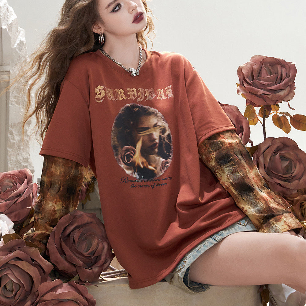 ELFSACK 2024 Autumn New Arrivals Off-white fake two-piece stitching print stylish unique and chic T-shirt for women